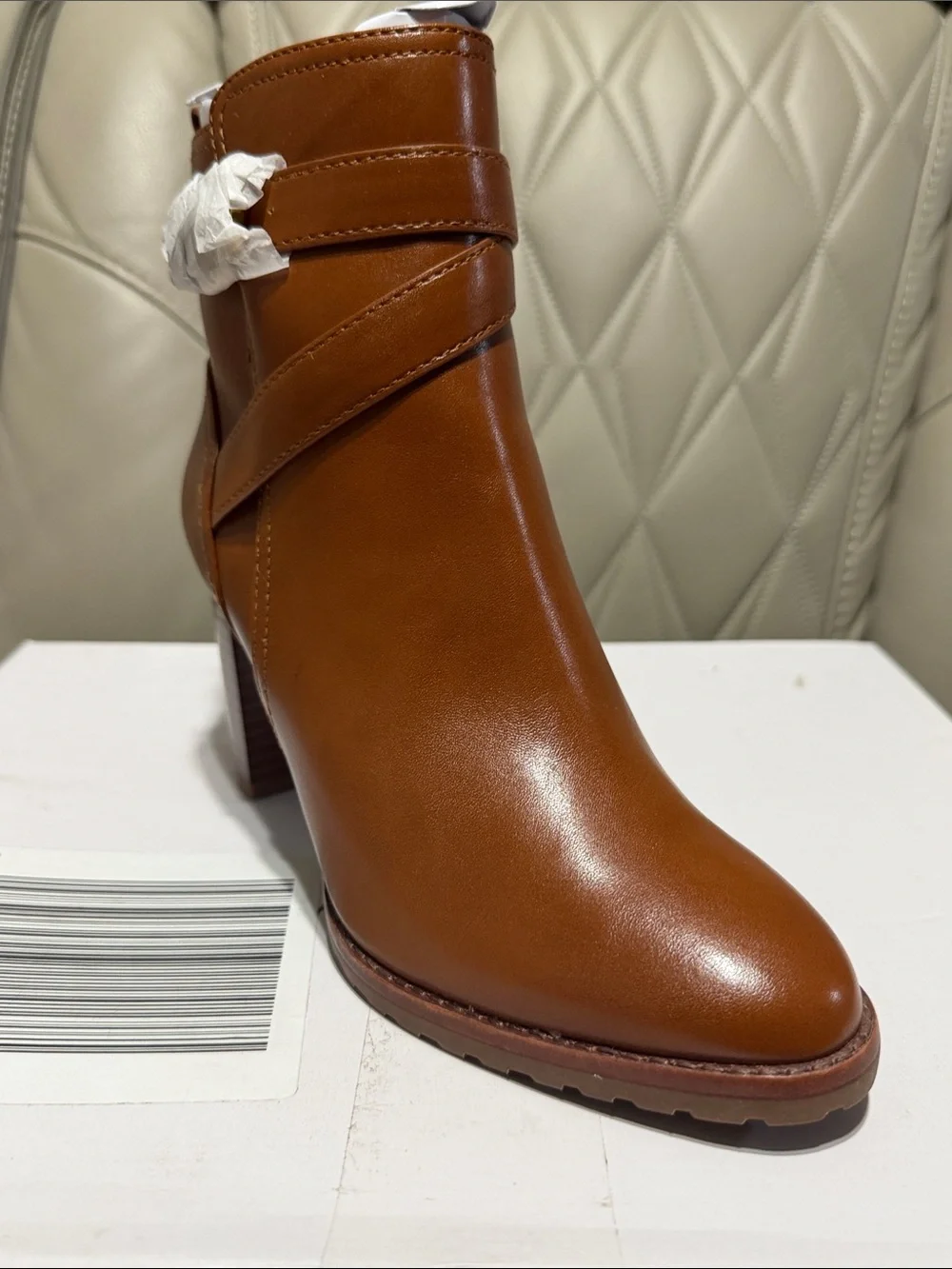 Giani Bernini Chestnut Brown Leather Block Heel Ankle Booties with Buckle